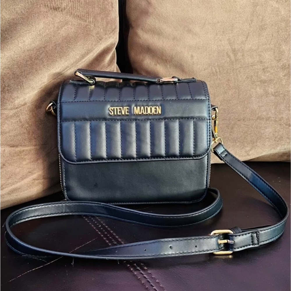 Steve Madden Black Crossbody Bag